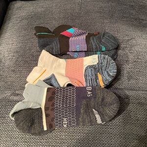 3 Pair Bombas Colorful Performance Socks Size Medium Hex Tec New without Tags